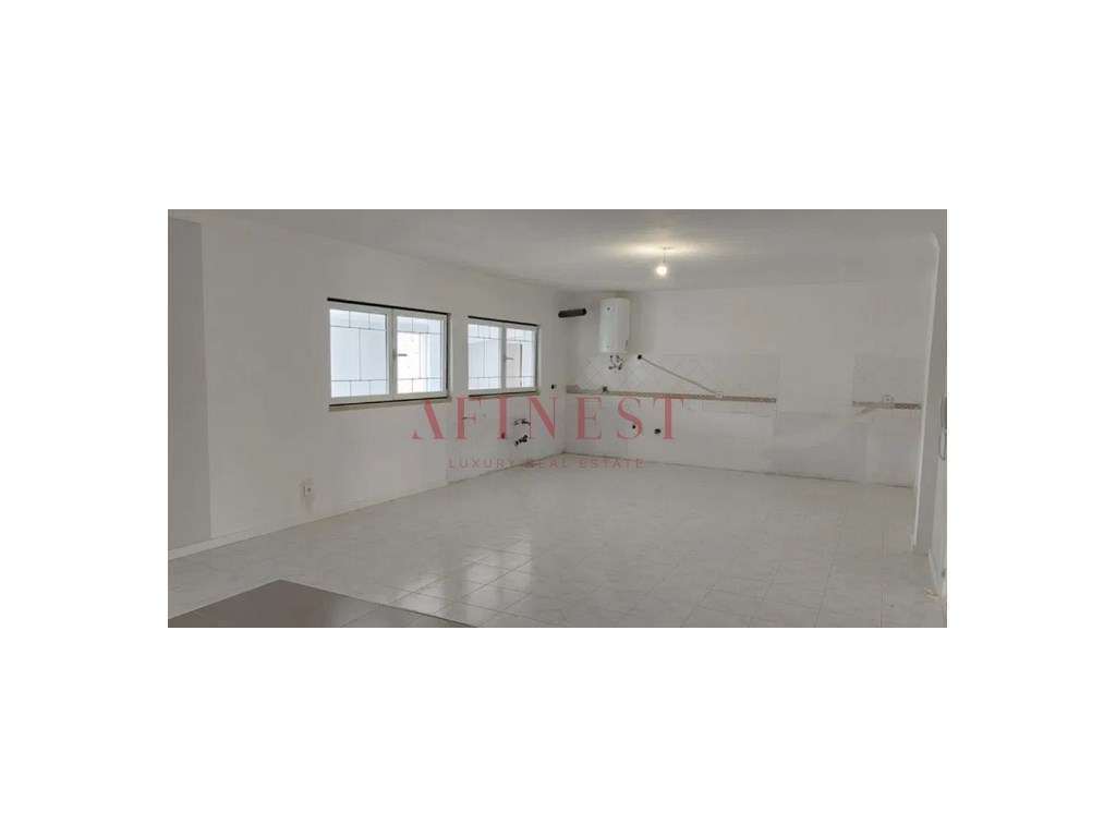 MORADIA T5 EM LEIRIA - Grande imagem: 5/12