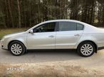 Volkswagen Passat 2.0 TDI Comfortline - 12