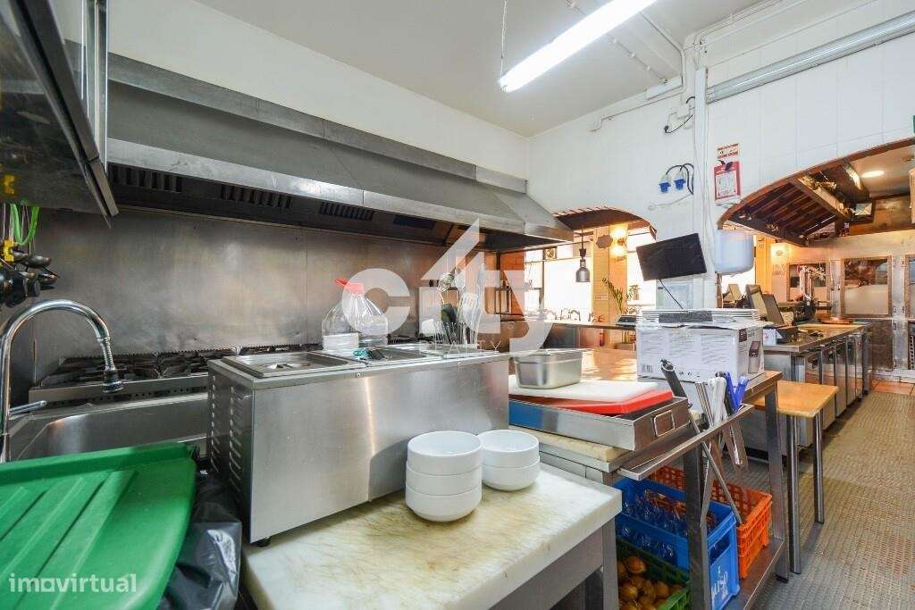 TRESPASSE – MARISQUEIRA TOTALMENTE EQUIPADA | OLIVAL BASTO-24