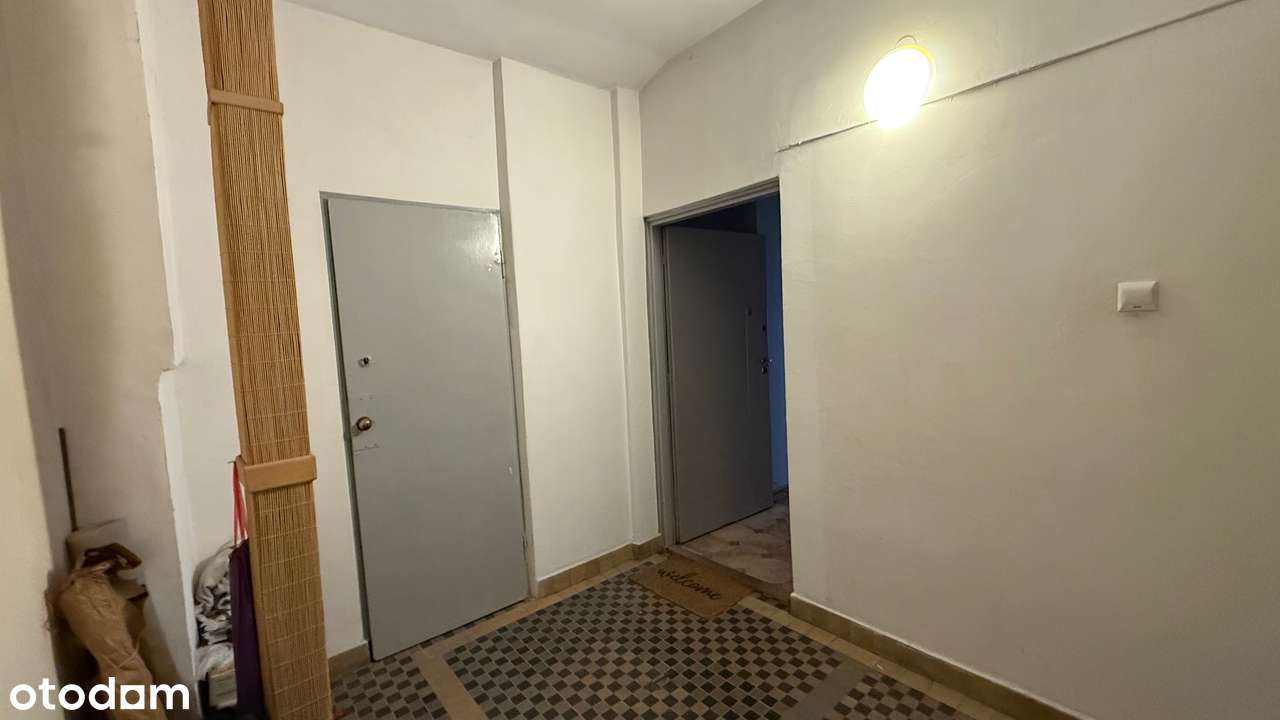 Kazimierz ul.Rzeszowska lokal 80m2 w tym mieszkanie 40m2+ 40m2 strychu-8