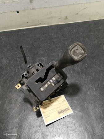 Selector Velocidades Mercedes-Benz C-Class (W202) - 1