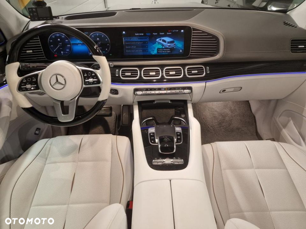 Mercedes-Benz GLS Maybach 600 4-Matic - 17