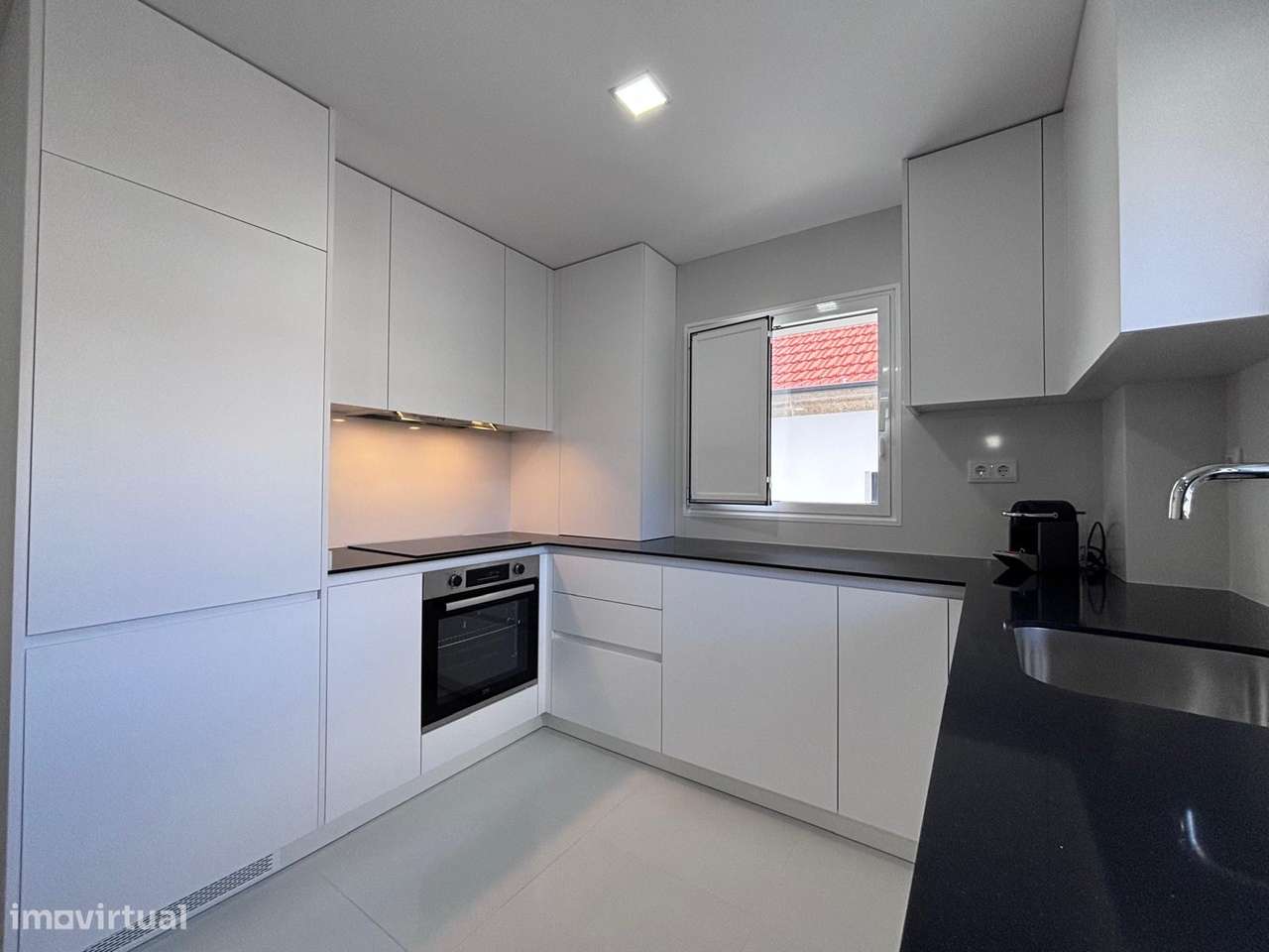 T2 Novo com cozinha Equipada - Centro da Cidade - Grande imagem: 3/13