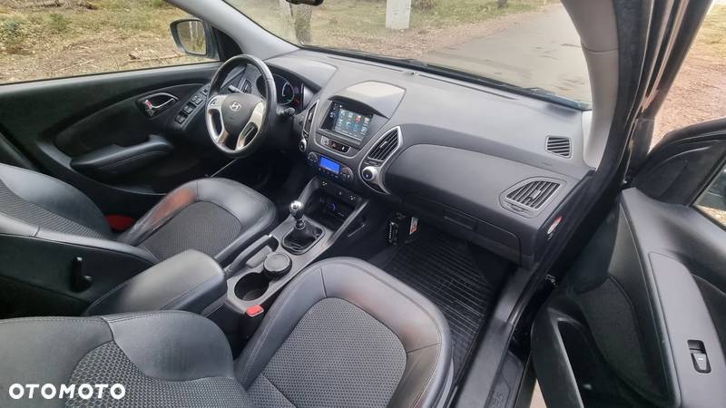 Hyundai ix35 1.7 CRDi Style 2WD - 18