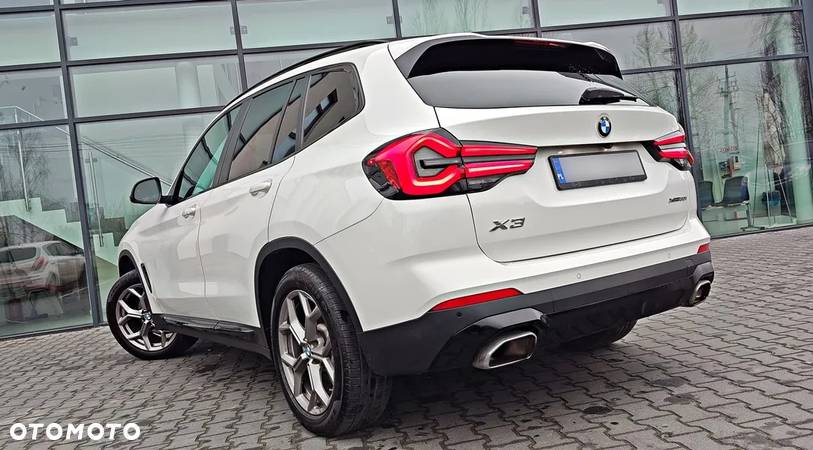 BMW X3 xDrive30i GPF Luxury Line sport - 3