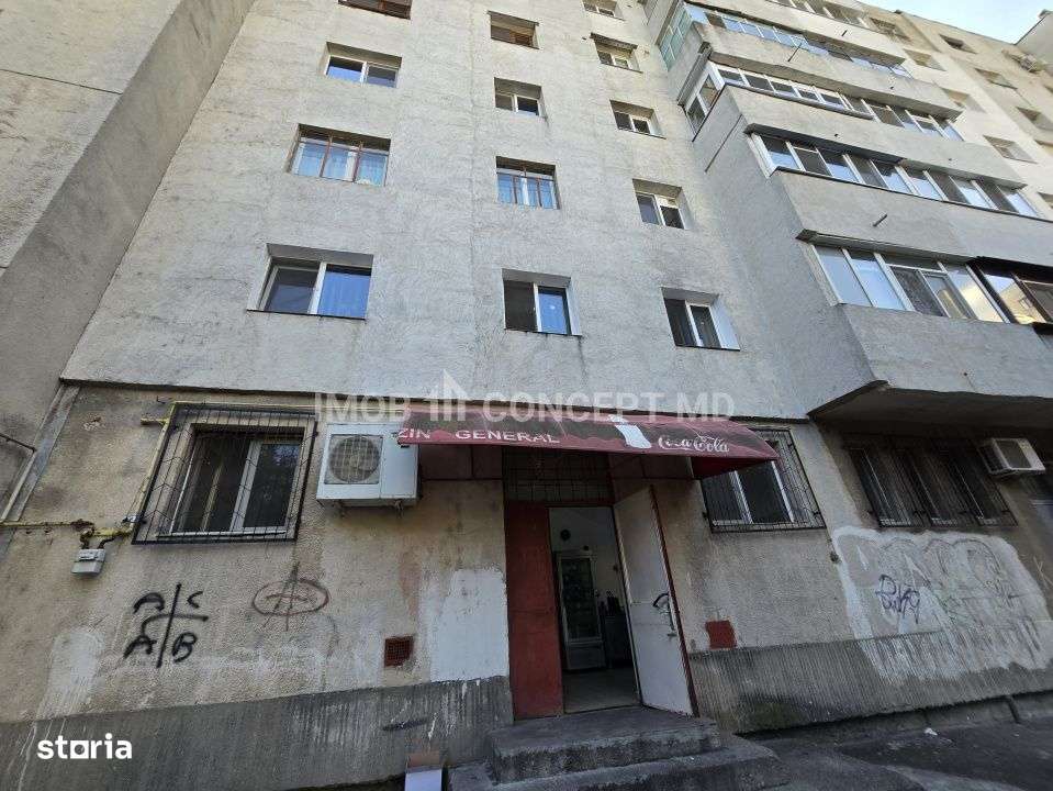 VANZARE SPATIU COMERCIAL -Parter, in zona 9 Mai-18