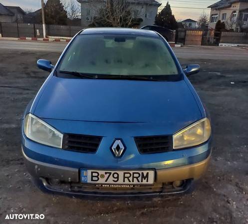 Renault Megane II 1.9 dCi Confort Dynamique - 3