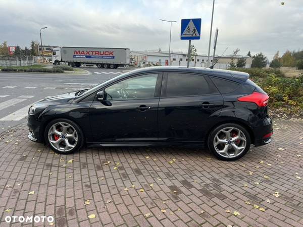 Ford Focus 2.0 TDCi ST-2 - 27