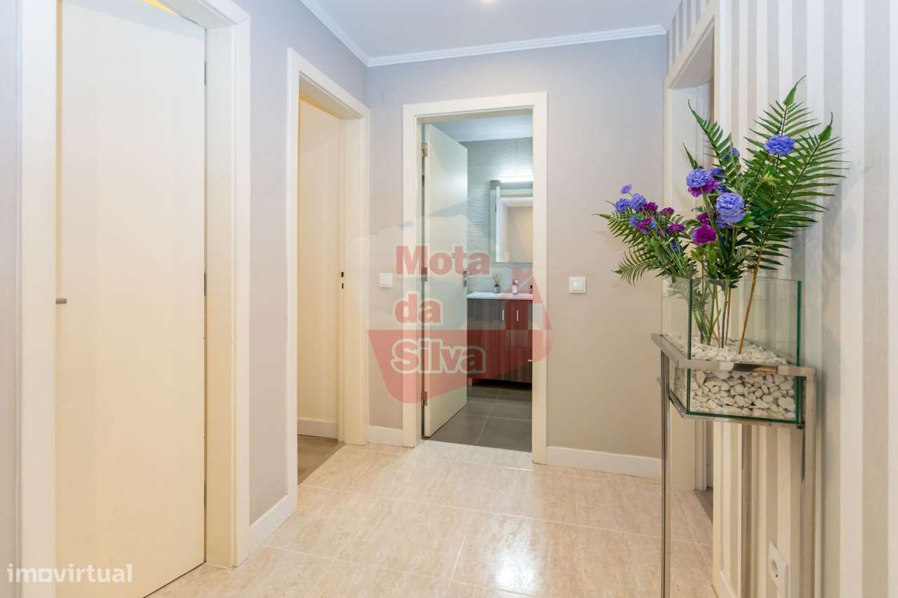 Excelente apartamento T2 em Vale Flores - Feijó-8