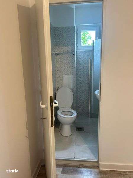 Inchiriez garsoniera - Imagine principală: 4/8