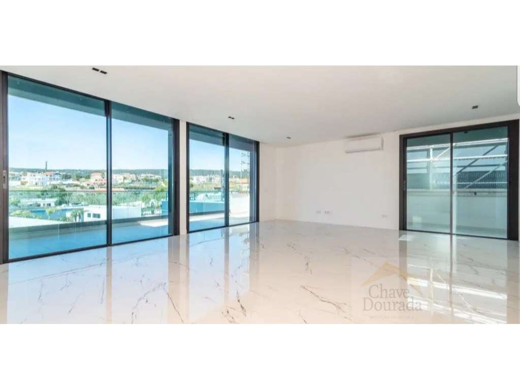 Moradia de luxo a 300 metros da praia. - Grande imagem: 4/15