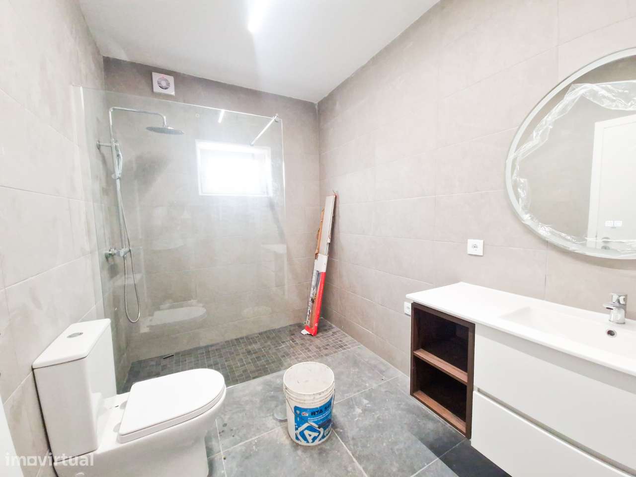 Moradia T4 Térrea de Design Moderno em São Romão, Vagos.-20