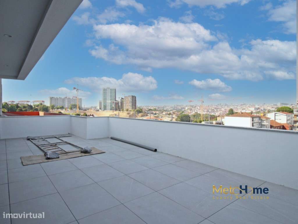 T3 com Terraço Novo - Último andar-11