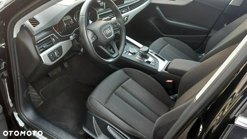 Audi A4 - 12