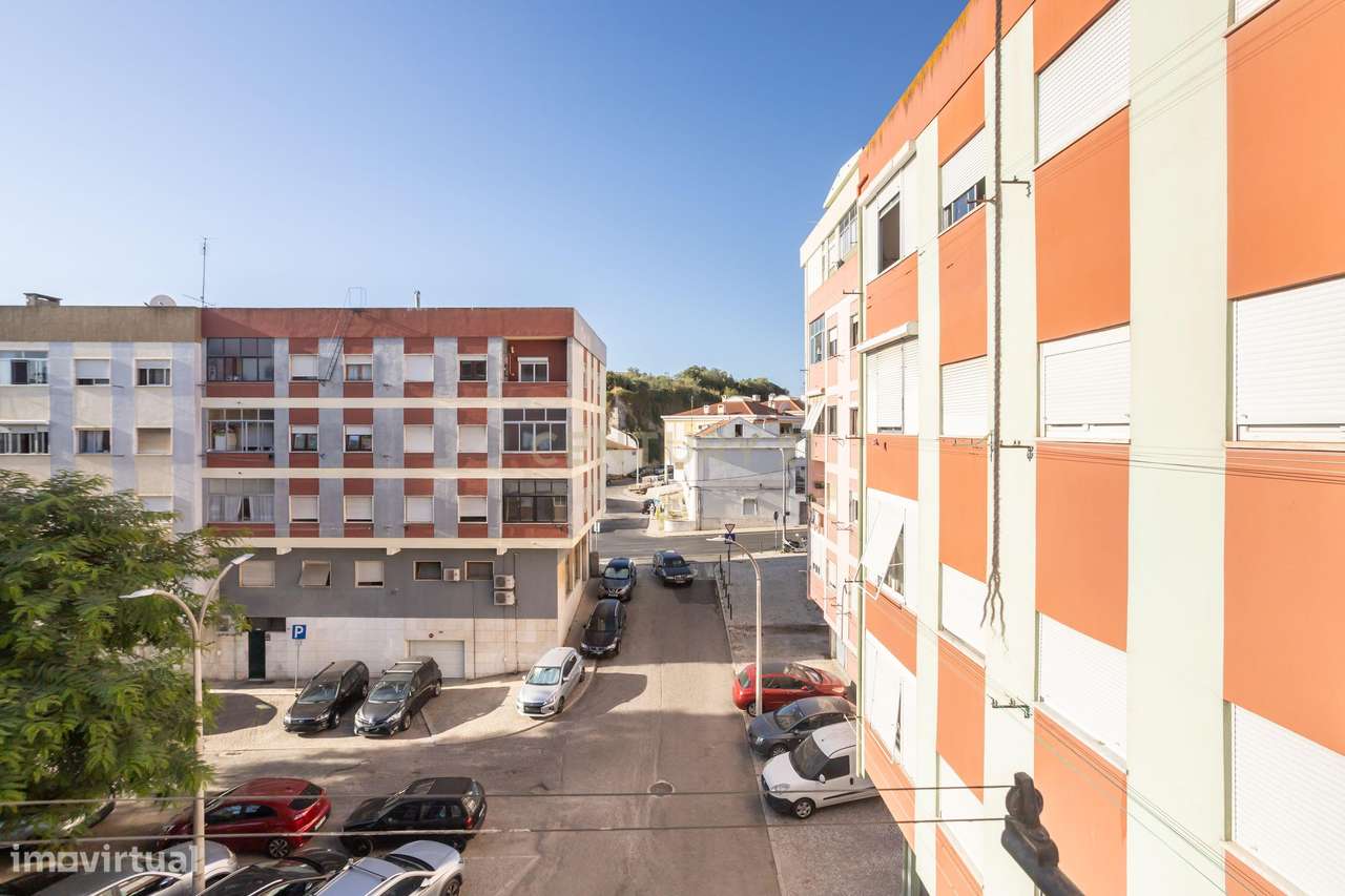 Apartamento T2+1 Quinta Alves da Silva-23