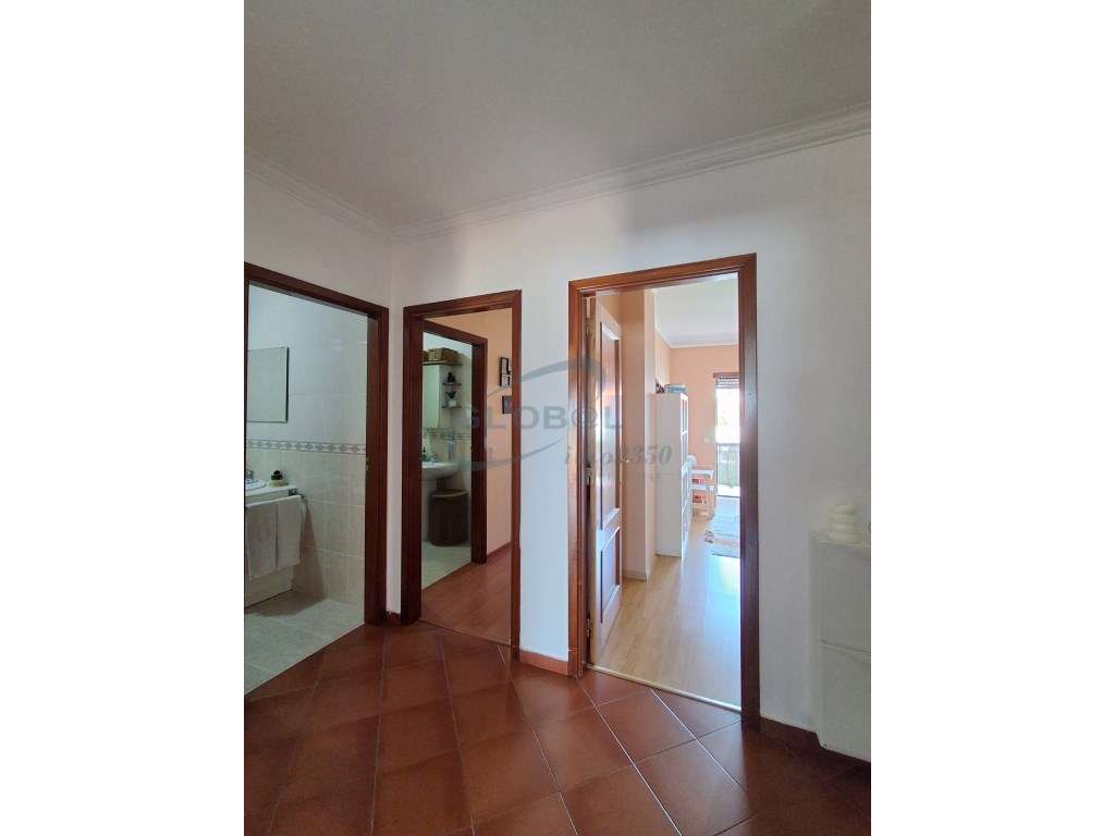 T3 com excelentes áreas e 2 varandas oportunidade com elevado poten...-12