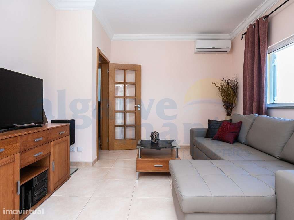 Andar de Moradia T2+1 perto da Praia da Lota, Algarve-14