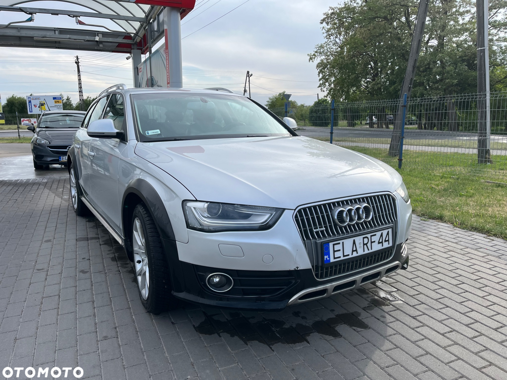 Audi A4 Allroad 2.0 TDI Quattro S tronic - 12