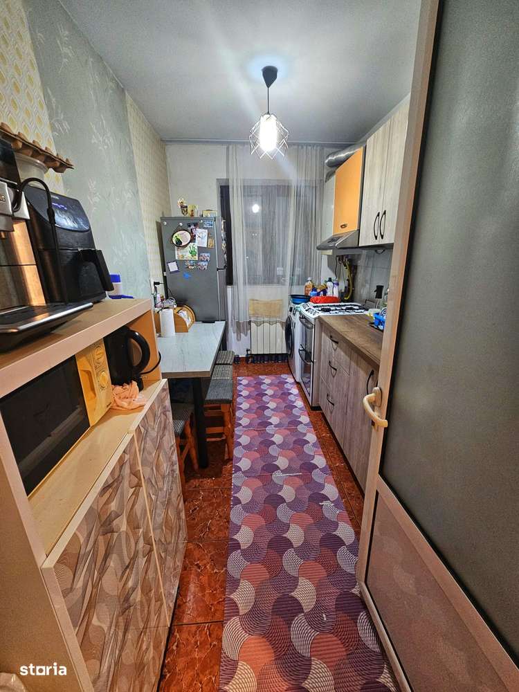 Apartament 2 camere – Central / Urlați – Etaj 2, balcon închis-10