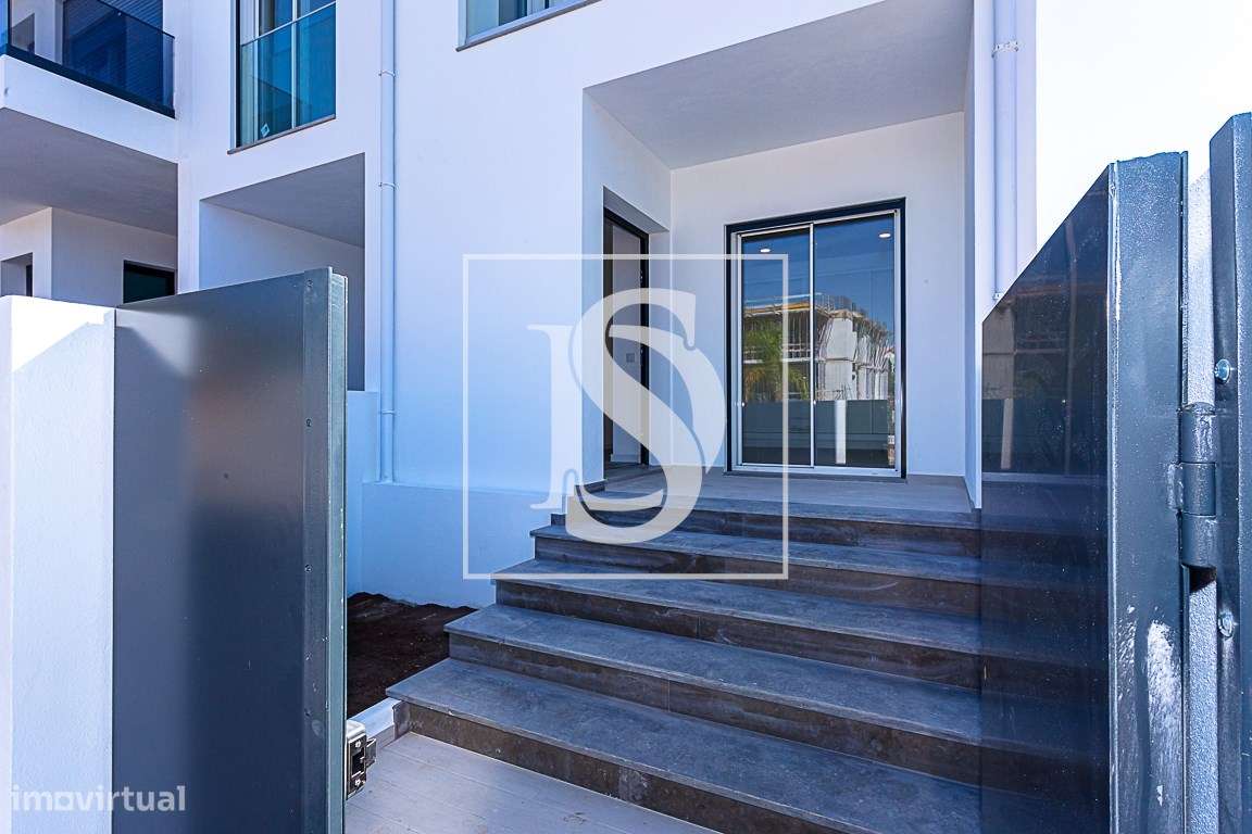 Moradia T4 moderna e exclusiva em  Tavira!-1