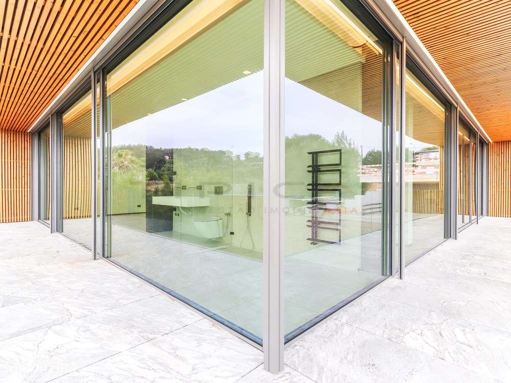 Moradia LUXO Condomínio Privado-33