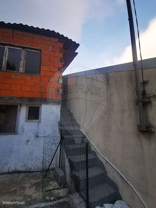 Moradia T0 para venda - Grande imagem: 2/5