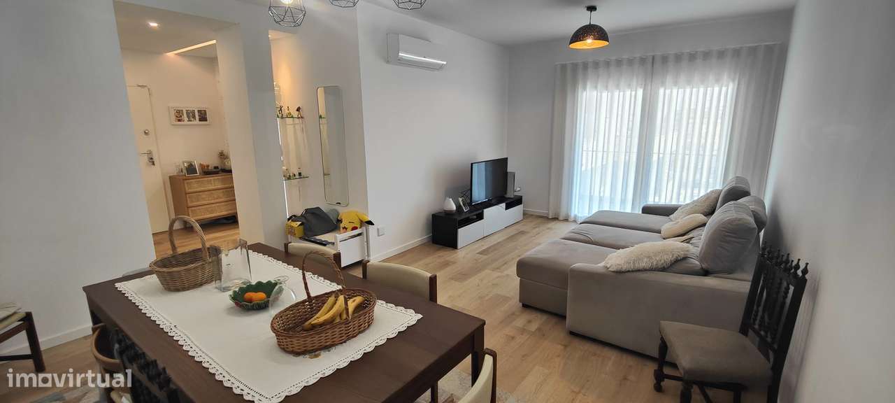 T-3 NOVO PRONTO A HABITAR, COM 2 SUÍTES, 2 VARANDAS, RESERVADO !-34