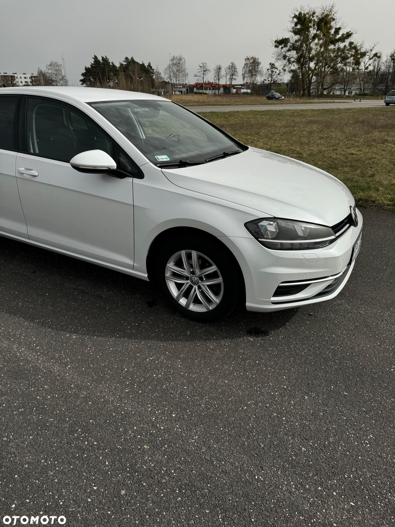 Volkswagen Golf 1.0 TSI (BlueMotion Technology) Trendline - 5