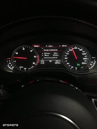 Audi A6 Avant 2.0 TDI Ultra S tronic - 17