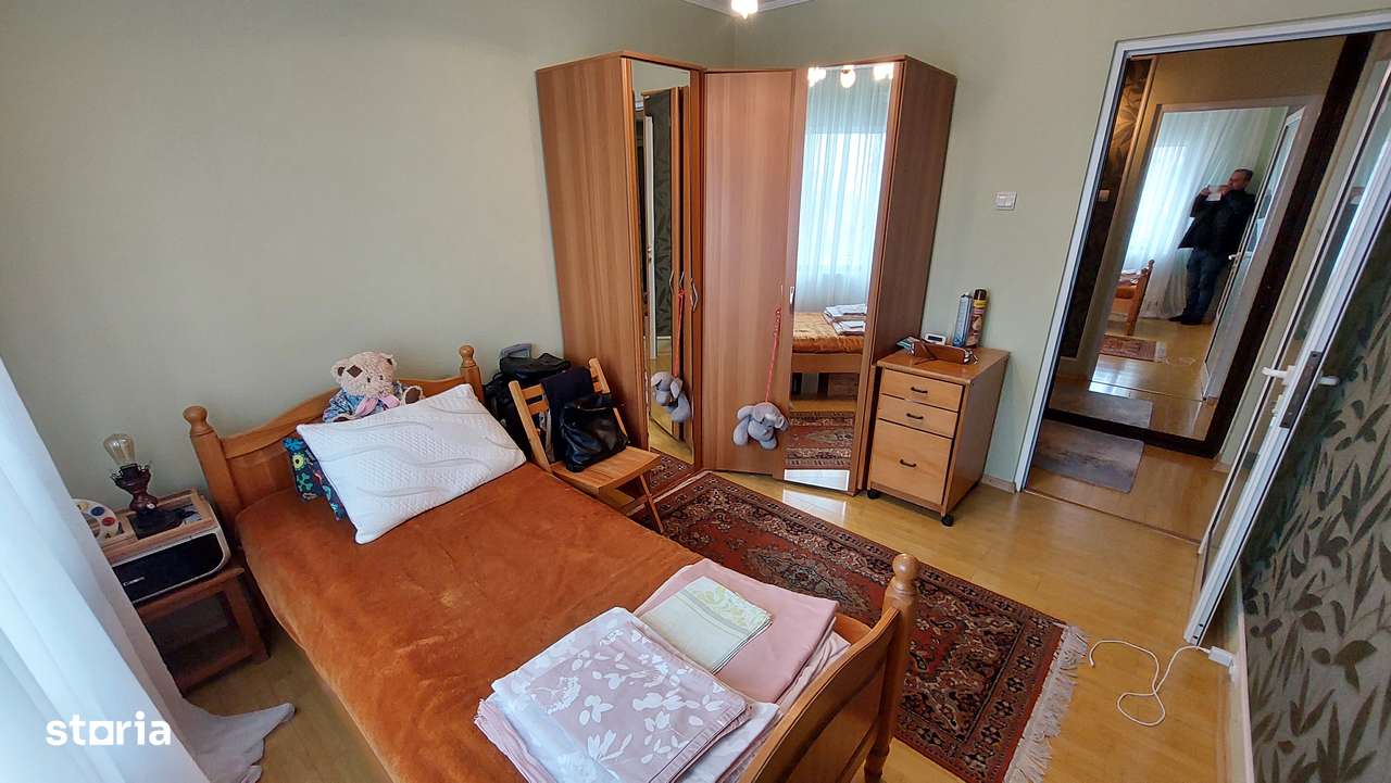 Vand Super Apartament 3 camere etaj 3 Centru Robea mobilat utilat-9