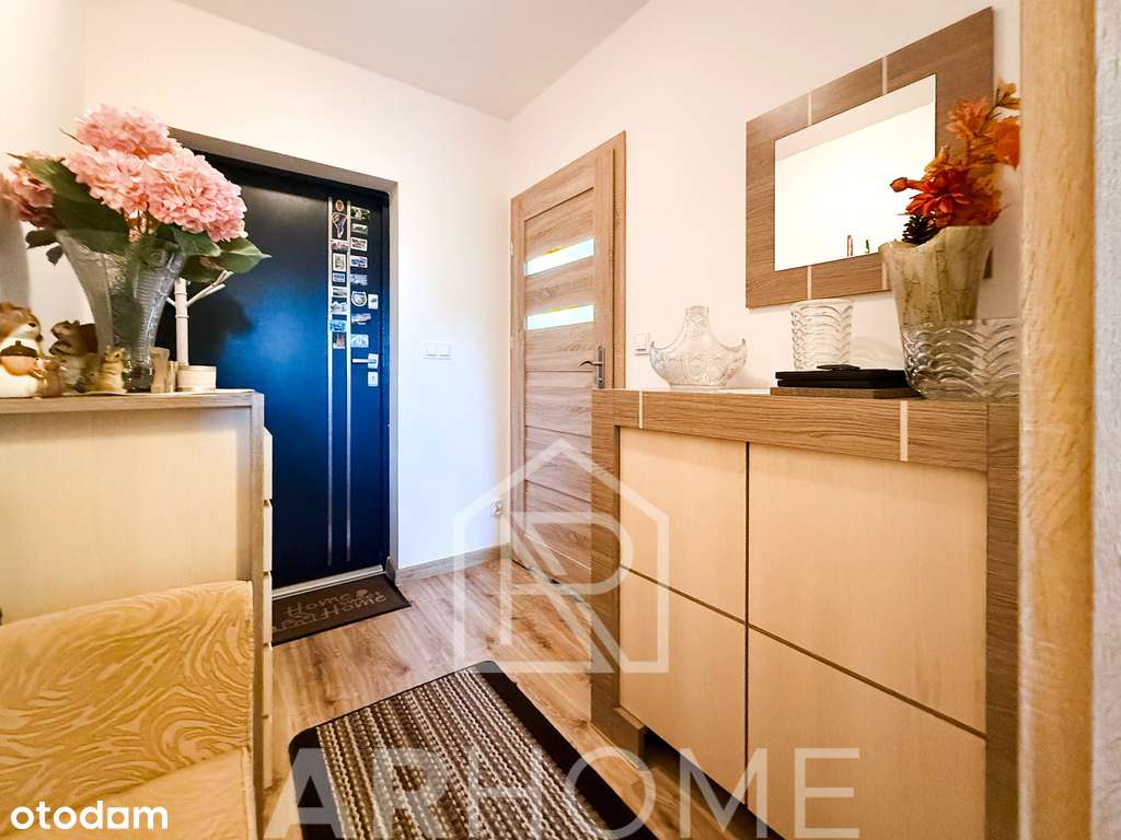 Dom wolnostojący z 2023 roku z piękną działką!-11