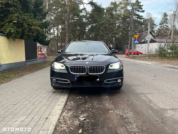 BMW Seria 5 520d xDrive - 1