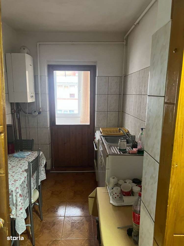 Apartament 3 camere 3 camere, Astra, str. Sitarului-4