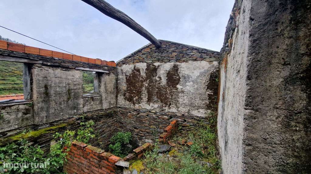 Venda Moradia - Grande imagem: 4/16