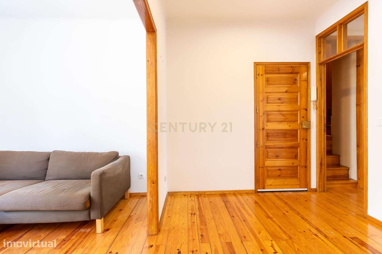 Apartamento na Rua Fradesso da Silveira – Alcântara, Lisboa-10