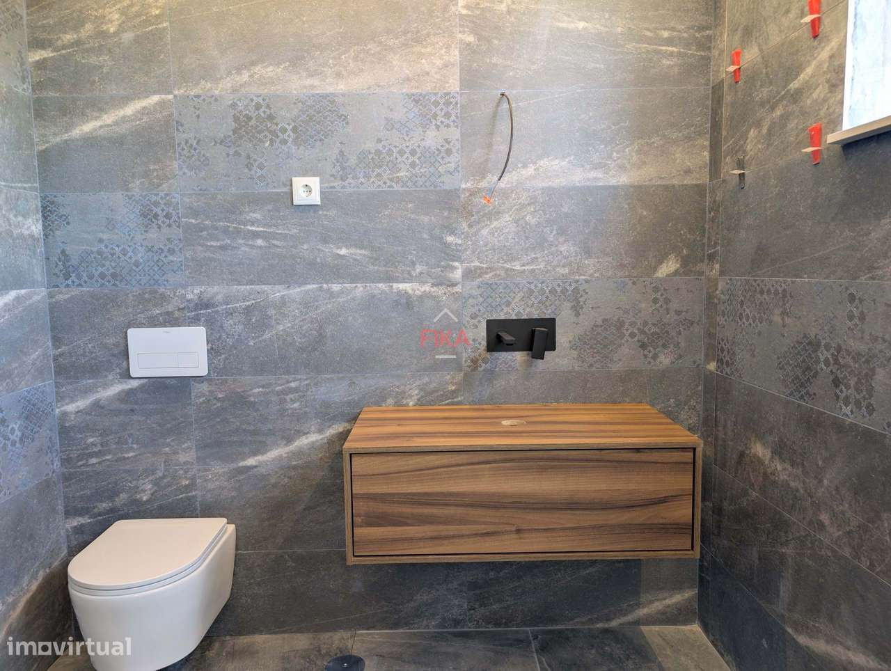Apartamento T3 totalmente remodelado no centro de Setúbal-13