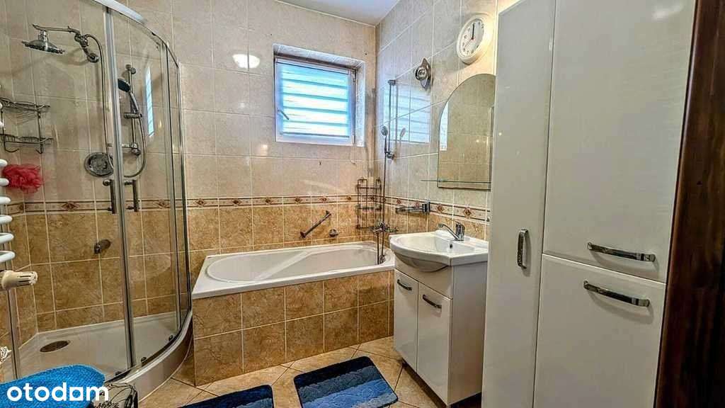 Atrakcyjny dom z piękną działką w Nowogrodźcu-11