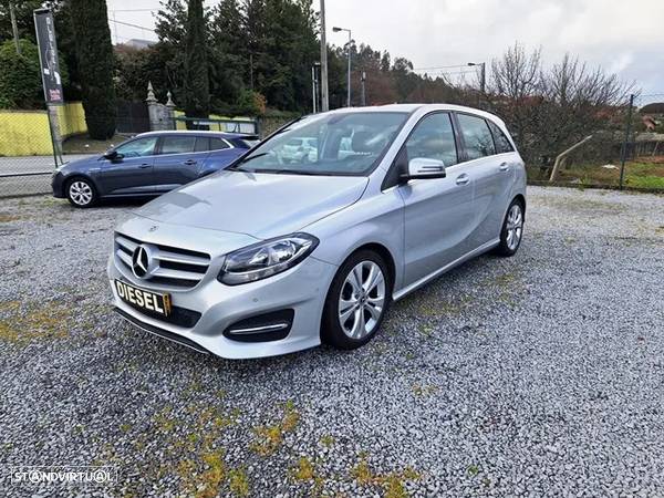 Mercedes-Benz B 180 d Urban - 15