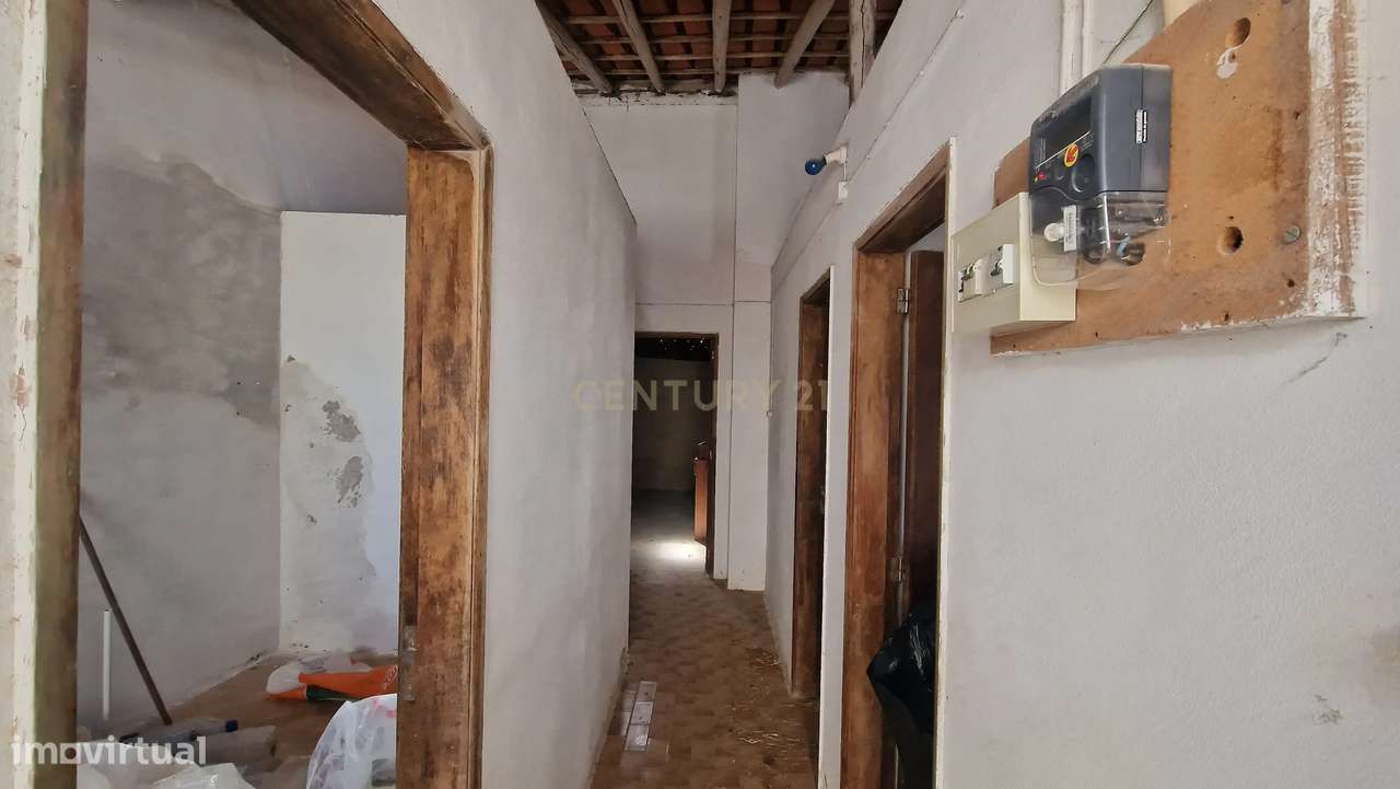 Casa típica algarvia está situada na pitoresca vila de Alcaria do Peso - Grande imagem: 3/7