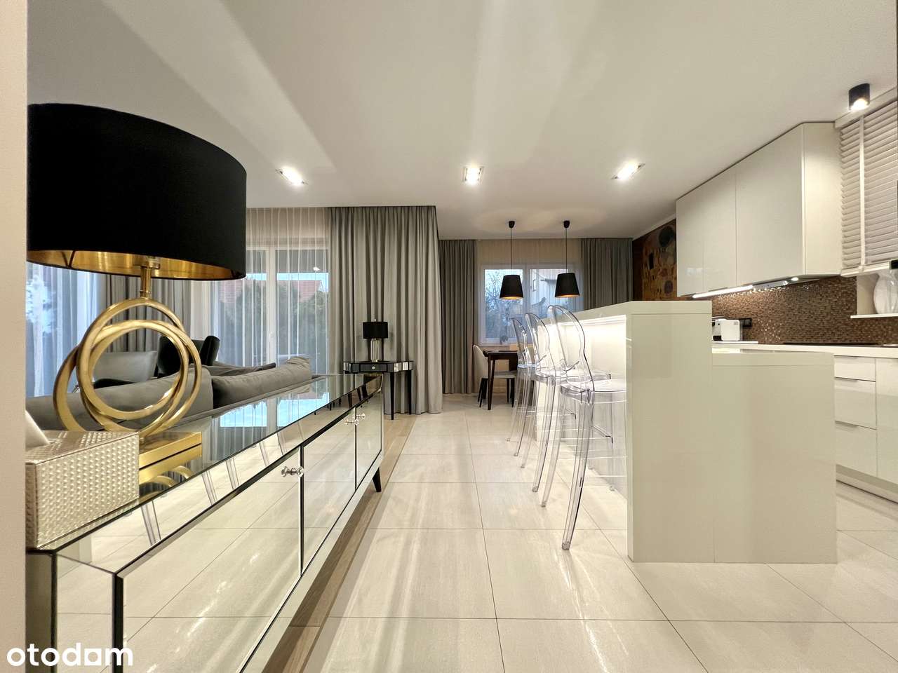 WYJĄTKOWY dom wolnostojący na Ołtaszynie | idealny dla RODZINY !-8