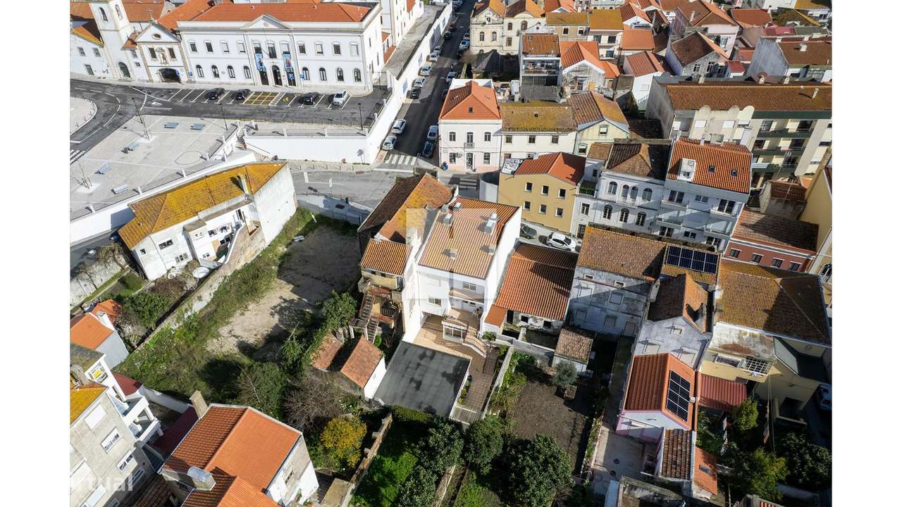 Moradia para Restaurar T10-14