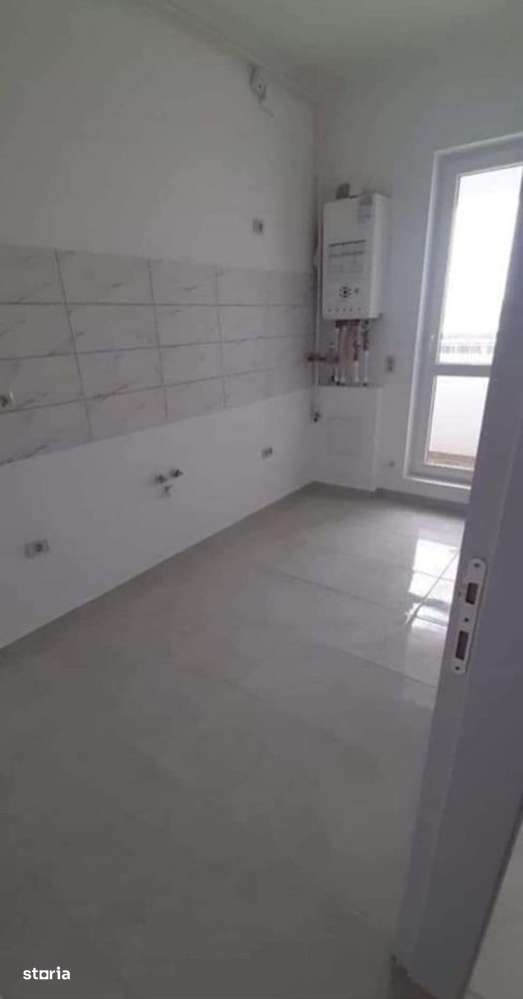 Garsoniera - zona dezvoltata! Militari! - Imagine principală: 1/6