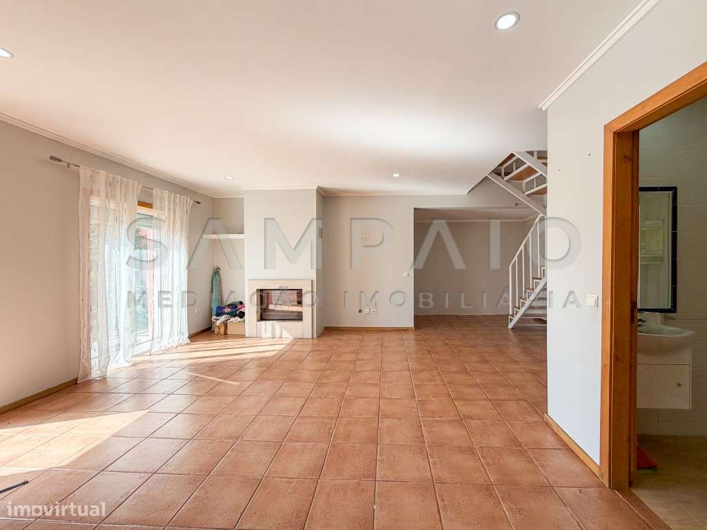 Moradia T3- Estrada Dom Miguel! - Grande imagem: 3/28