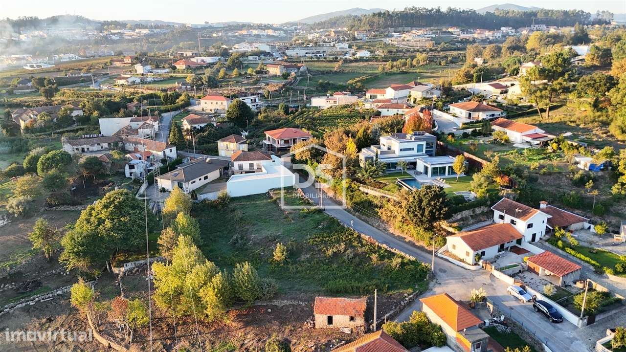 Terreno  Venda em Cristelos, Boim e Ordem,Lousada-11