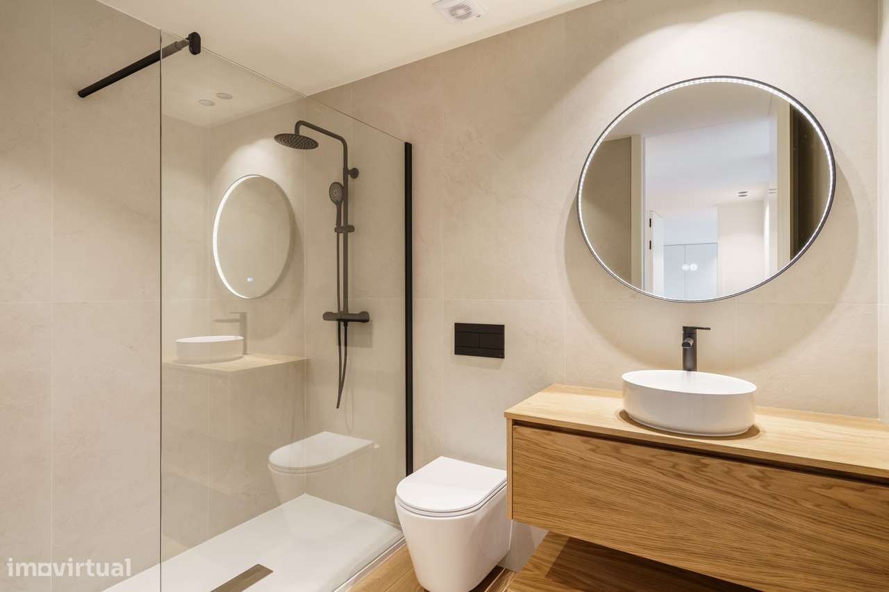 Apartamento T3 Novo com Vistas & Varanda-27