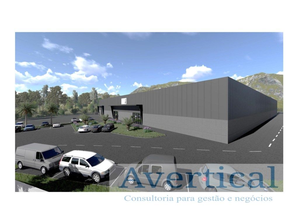 Instalações - 3 armazéns - terreno 15.000m2