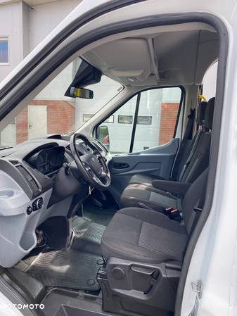 Ford Transit - 11