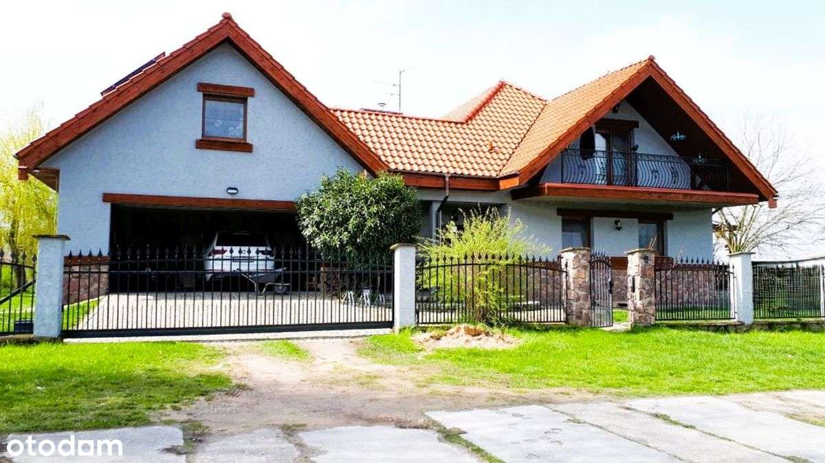 Dom Nad Jeziorem 6 pok. 214m2 garaż pompa ciepła + fotowoltaika-16