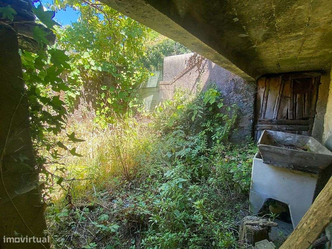 Moradia T2 para venda-13