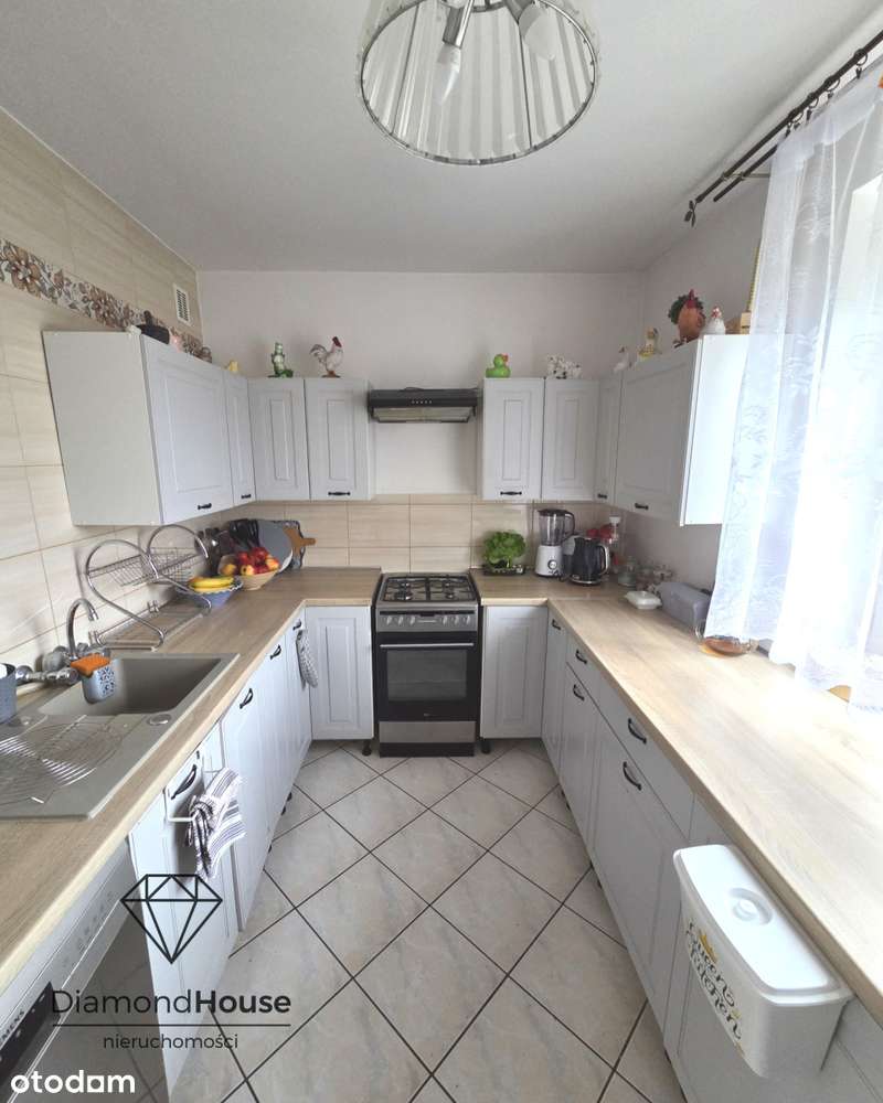 Funkcjonalny dom w Żyrardowie - Pełny obrazek: 4/14